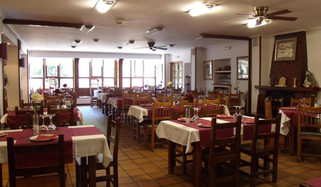 Hostal Nevandi Espinama Buitenkant foto