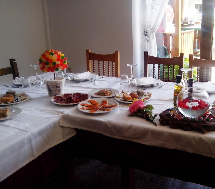 Hostal Nevandi Espinama Buitenkant foto